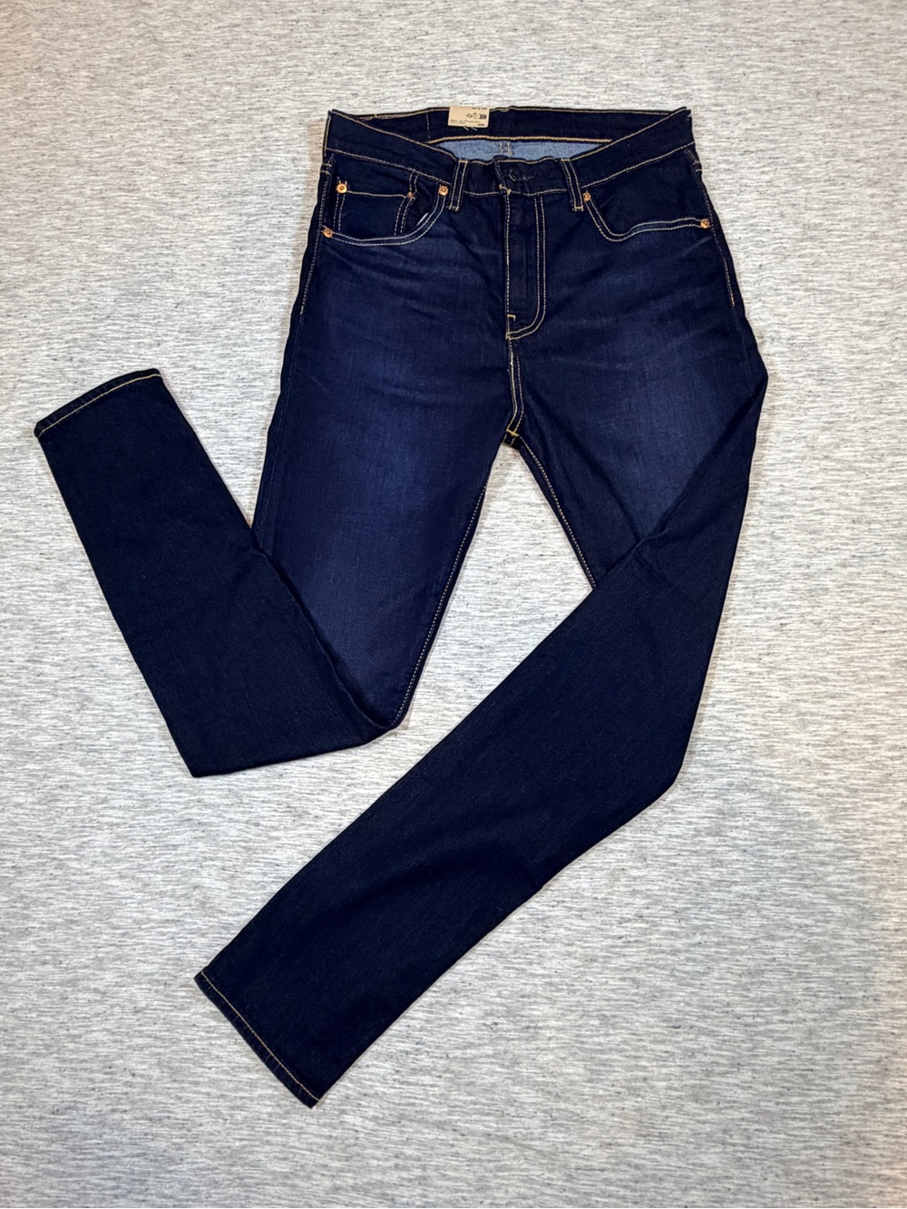 Levi's 512 Men's Dark Wash Slim Taper Jeans Size 32x30 Irregular Brand New